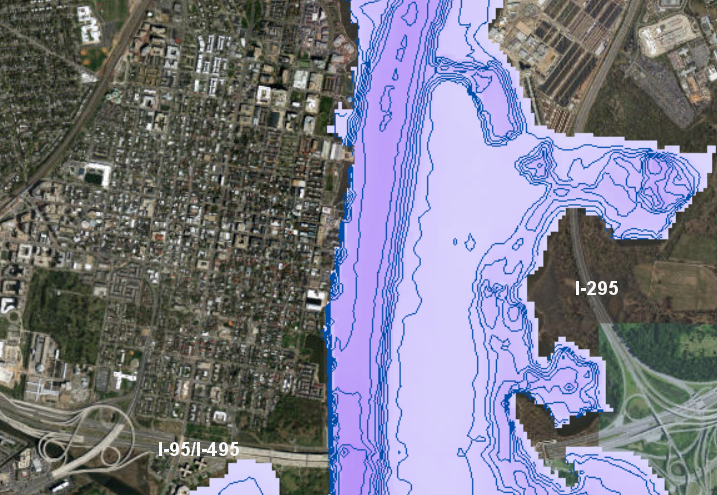 the deep shipping channel in the Potomac River is adjacent to the Alexandria waterfront