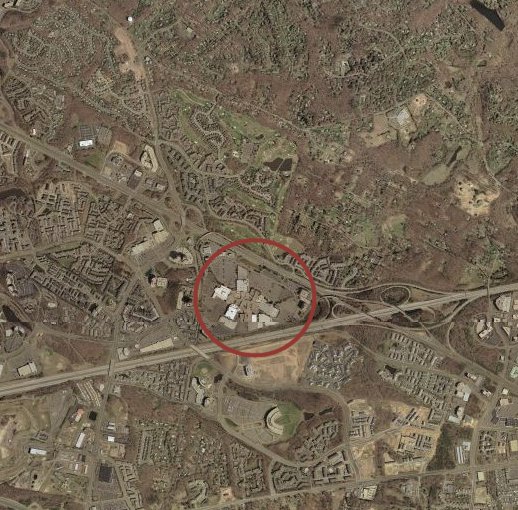 April 2002 aerial photo, showing Fair Oaks Mall and development of Penderbrook to the north