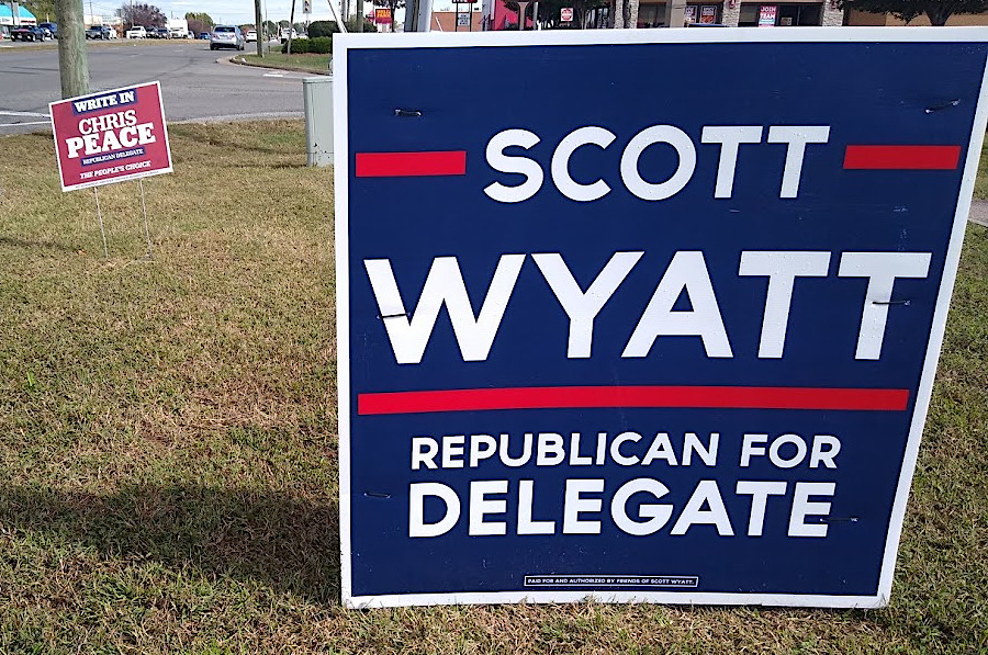 supporters of Chris Peace sought write-in votes in the general election, after Scott Wyatt was declared the official Republican nominee