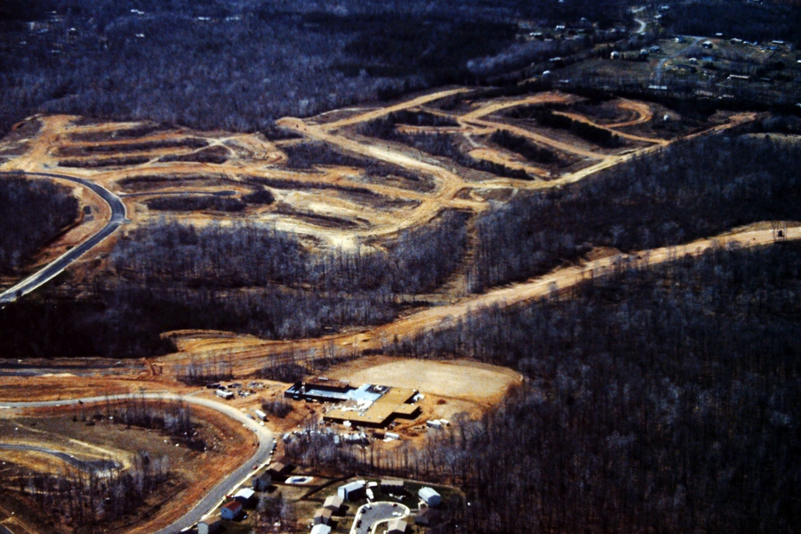 Dale City under construction in 1980, west of I-95