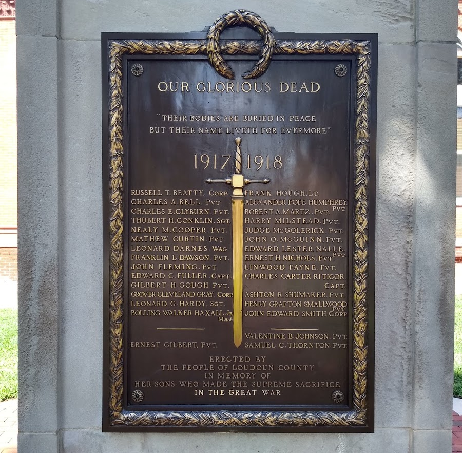 the memorial plaque on Loudoun County courthouse grounds segregated the names of the three African-American soldiers who died in World War I