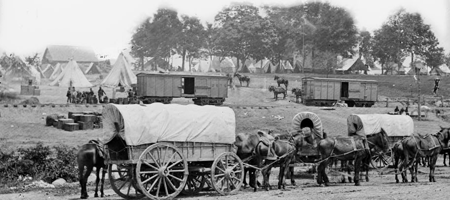 boxcars pulled by locomotives could carry more supplies than wagons pulled by horses