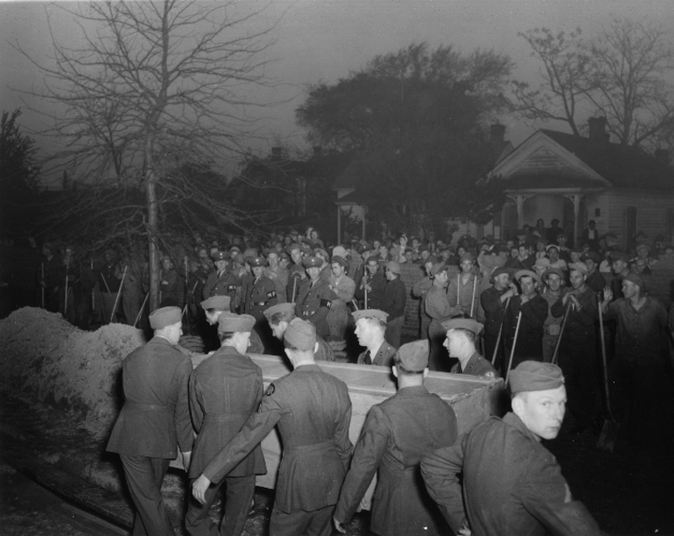 the 29 bodies recovered from U-85 were buried in Hampton National Cemetery on the night of April 15, 1942