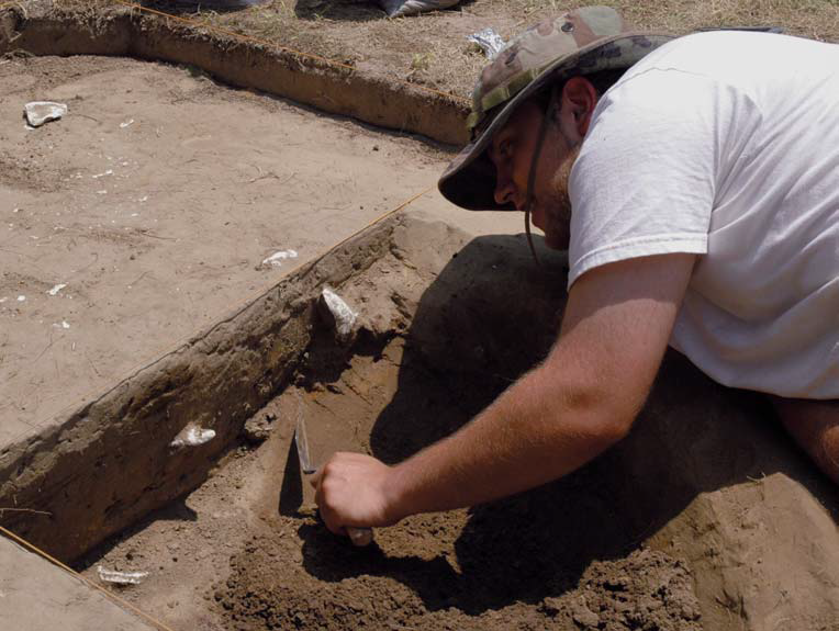 meticulous excavation can identify patterns of artifacts and postmolds that reveal how Virginians lived prior to the arrival of the English colonists