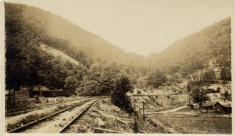 looking towards the south portal of the railroad through Cumberland Gap