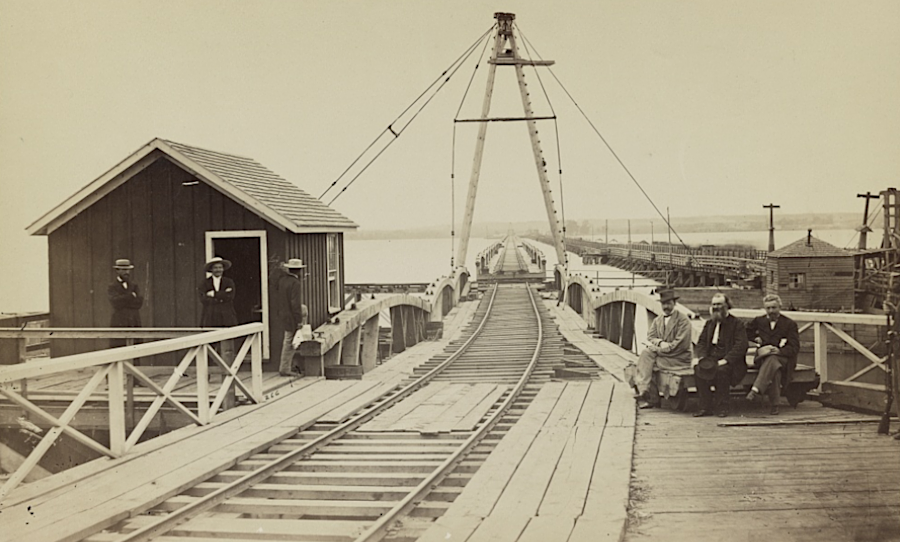 a railroad span was built in 1863, parallel to the Long Bridge which could not support heavy locomotives