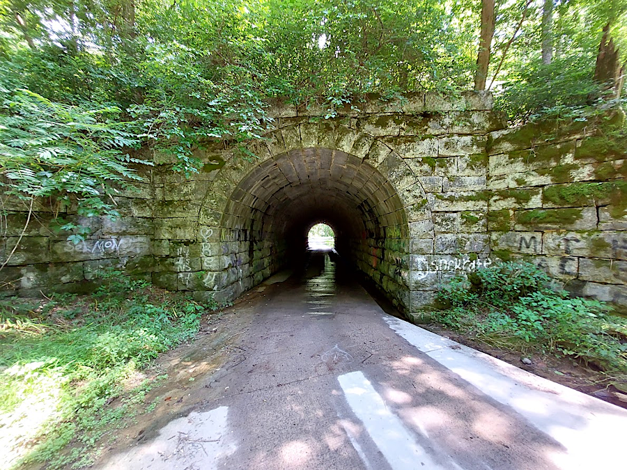 Poor HGouse Tunnel underneath Valley Railroad (Rockbridge County)