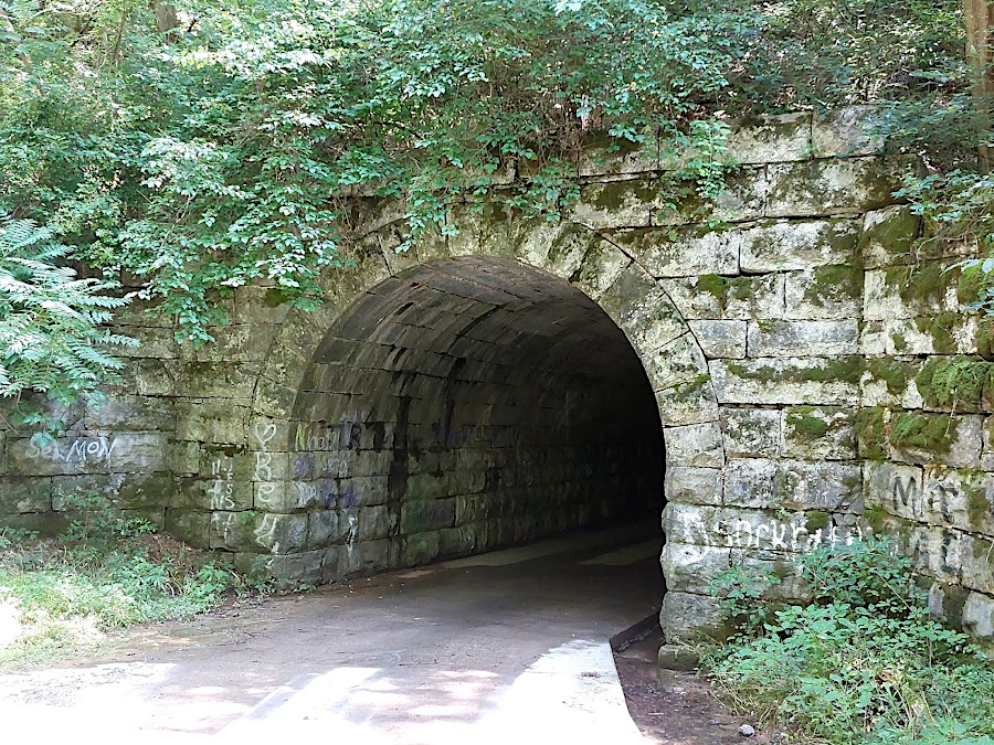 Poor House Tunnel underneath Valley Railroad (Rockbridge County)