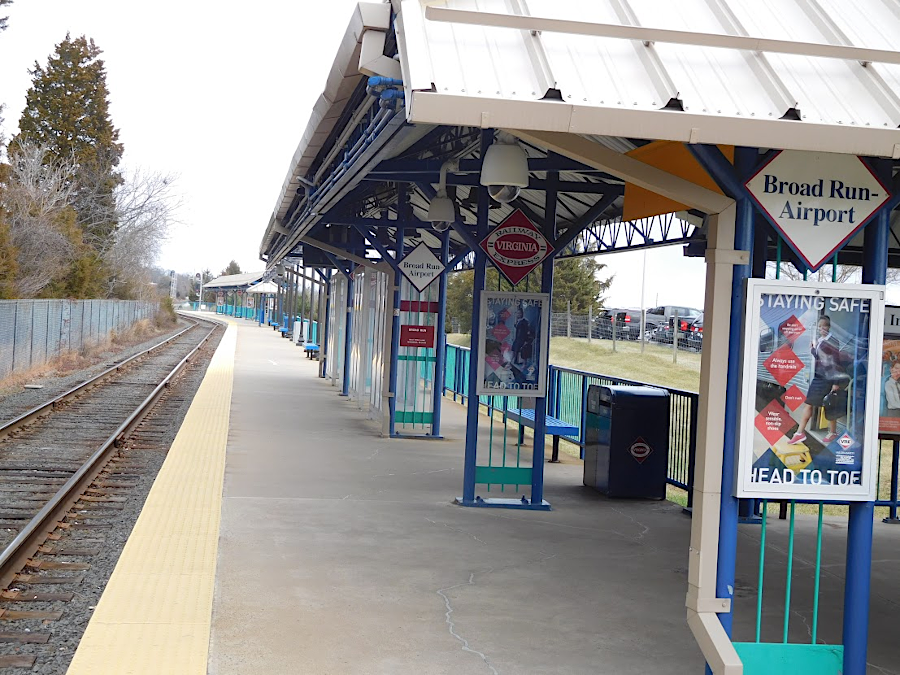 Broad Run station is the end of the Manassas Line