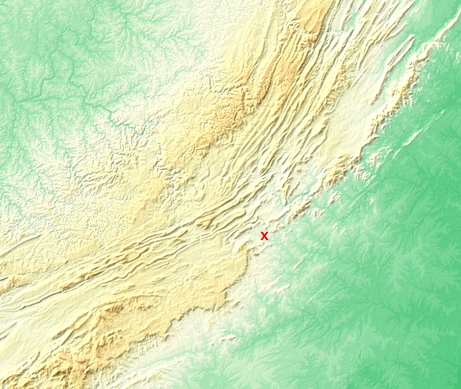 south of Roanoke (red X), the Blue Ridge widens into a plateau rather than a narrow mountain ridge