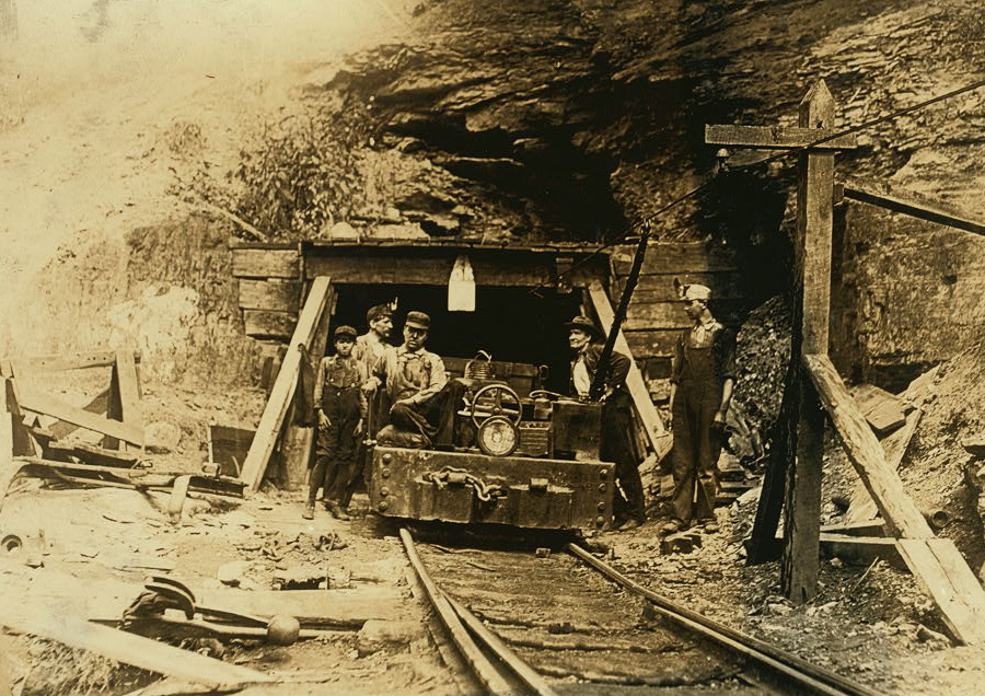 underground coal mines created the largest number of transportation tunnels in Virginia