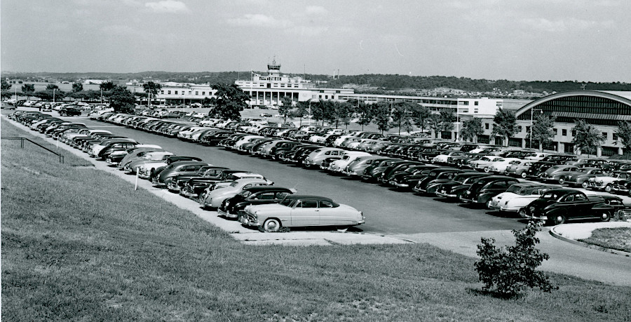 Washington National Airport in 1952