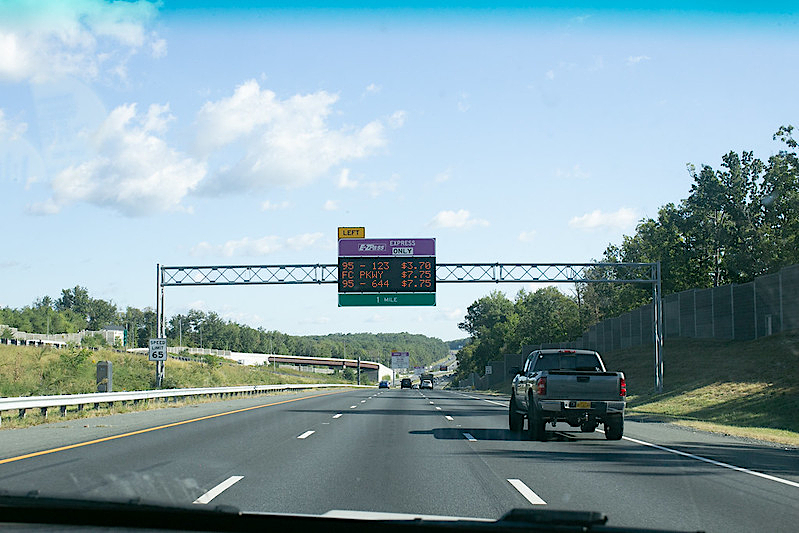 dedicated toll lanes on I-95 are reversed for the morning and evening commutes