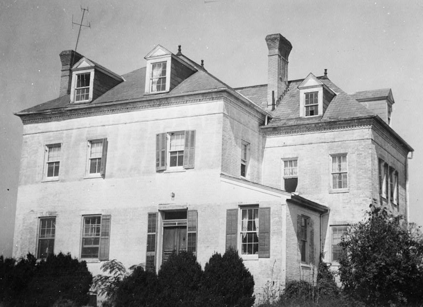 the mansion house at Leeton was destroyed, along with homes and businesses of Willard residents and Shiloh Baptist Church, to construct Dulles International Airport
