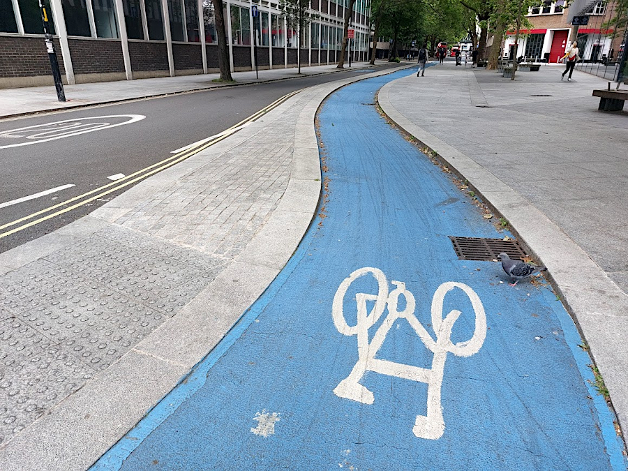 London incentivized commuting by bicycle by creating dedicated bike routes
