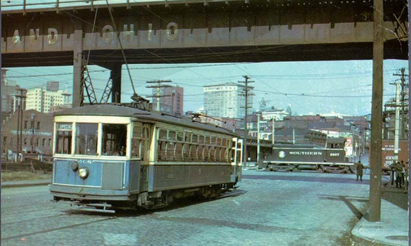 the first electric streetcar system was built in Richmond