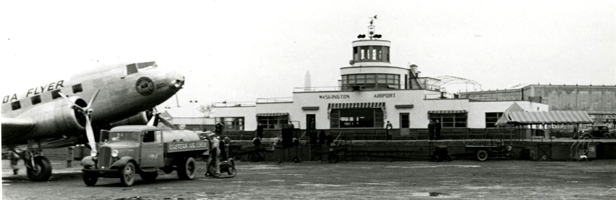 Washington Airport merged with Hoover Field in 1930, and serviced scheduled commercial carriers until National Airport opened in 1941