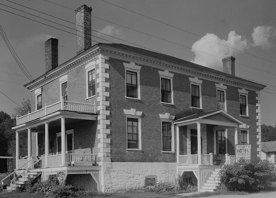 Williams Ordinary was also known as Loves Tavern