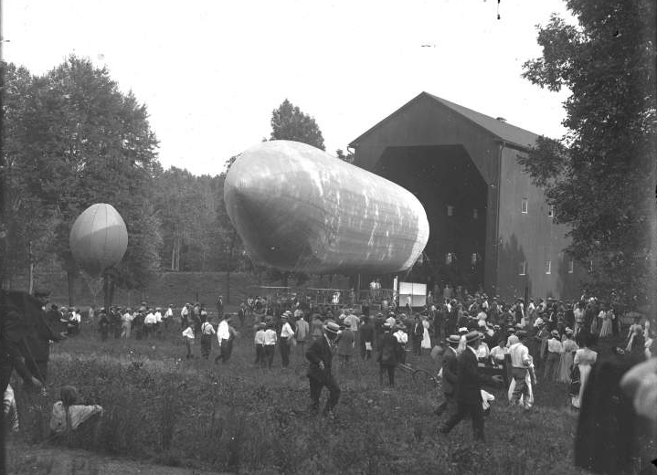 the military used Fort Myer as a base for Signal Corps balloons in 1908