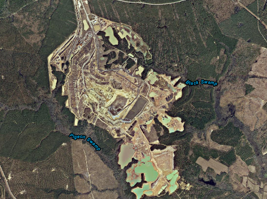 Atlantic Waste Disposal used holding ponds to capture the excessive flow of leachate from its large commercial landfill in Sussex County