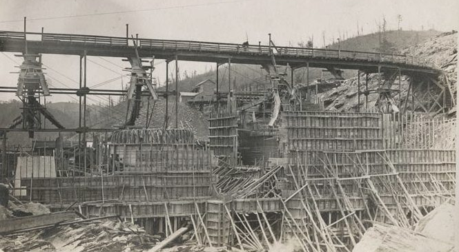 50' high Byllesby Dam under construction